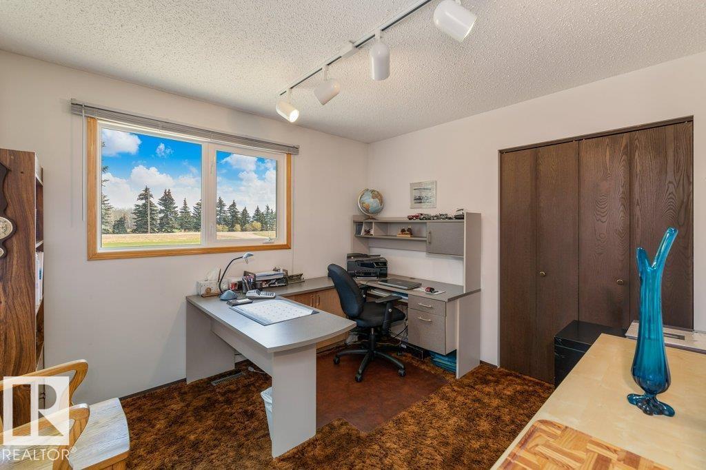 55102 Rge Road 260, Rural Sturgeon County, Alberta  T8R 0T4 - Photo 31 - E4475151