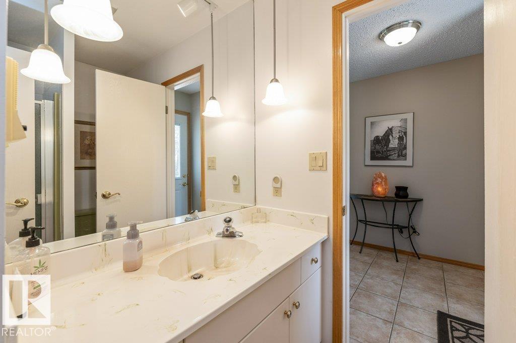 55102 Rge Road 260, Rural Sturgeon County, Alberta  T8R 0T4 - Photo 38 - E4475151