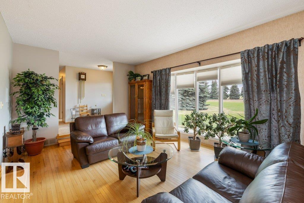 55102 Rge Road 260, Rural Sturgeon County, Alberta  T8R 0T4 - Photo 9 - E4475151