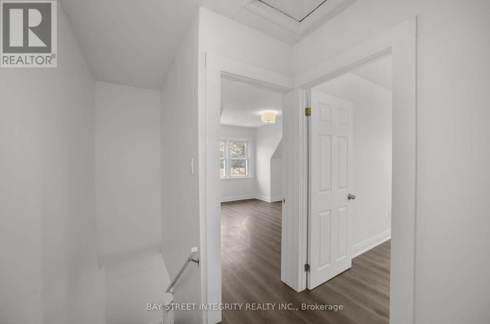 53 Paradise Road S, Hamilton, Ontario  L8S 1S3 - Photo 15 - X12826952