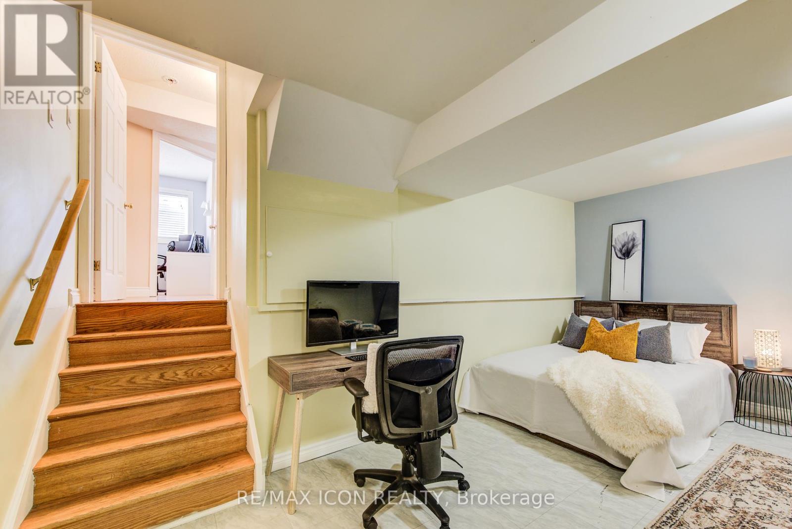 84 Endeavour Drive, Cambridge, Ontario  N3C 4C2 - Photo 38 - X12826978