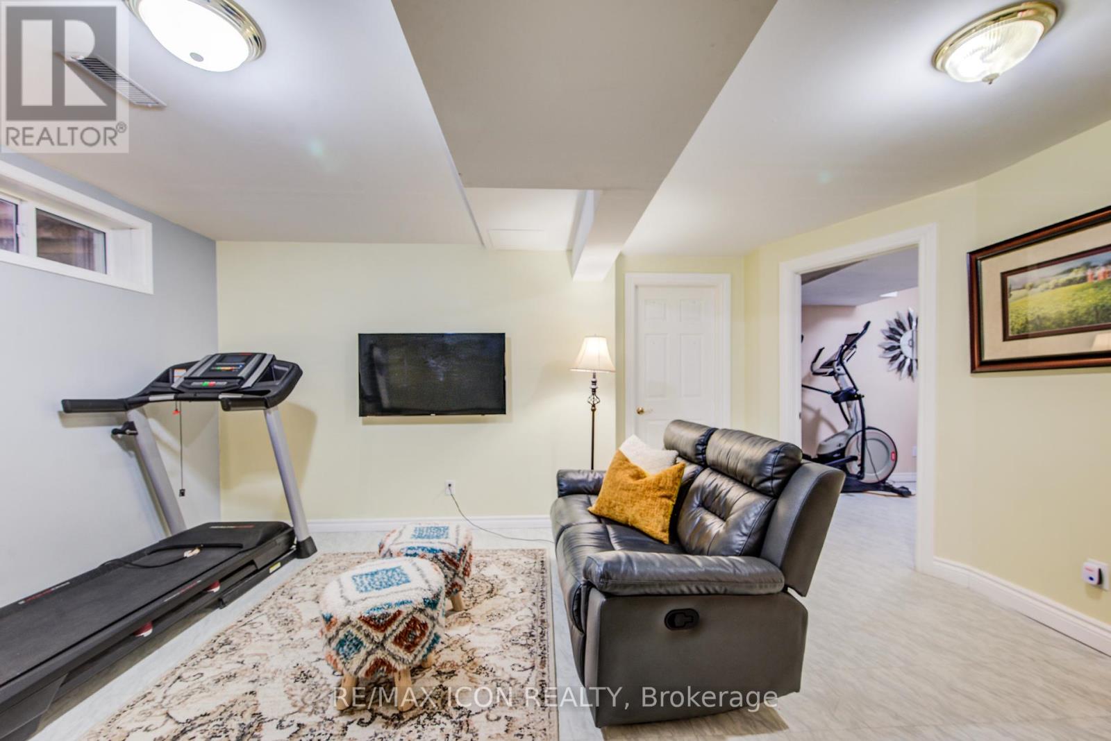 84 Endeavour Drive, Cambridge, Ontario  N3C 4C2 - Photo 40 - X12826978