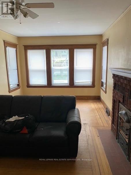 38 North Oval, Hamilton (Westdale), Ontario  L8S 3Y6 - Photo 2 - X12827002