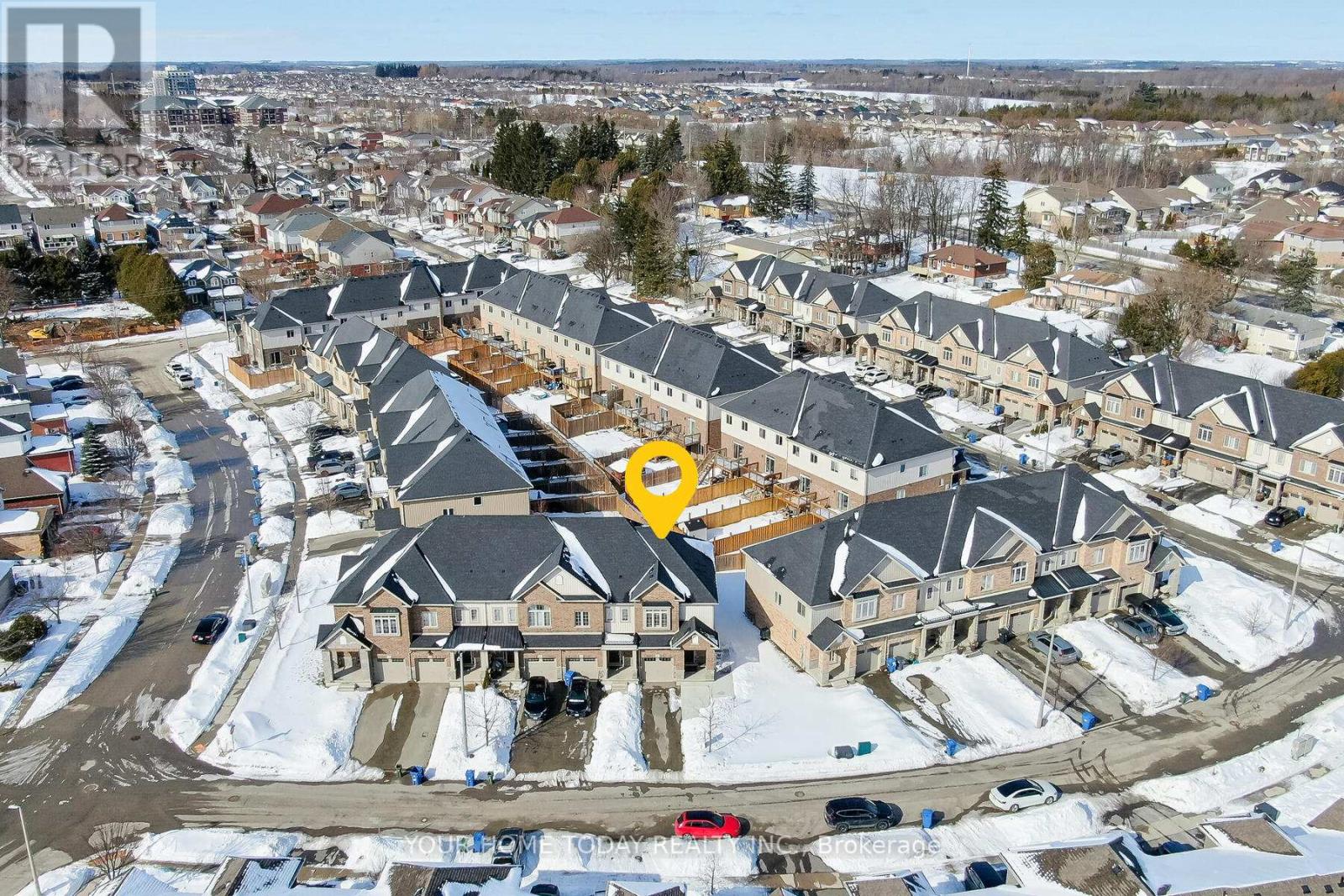 86 Pettitt Drive, Guelph, Ontario  N1E 0M2 - Photo 3 - X12827046