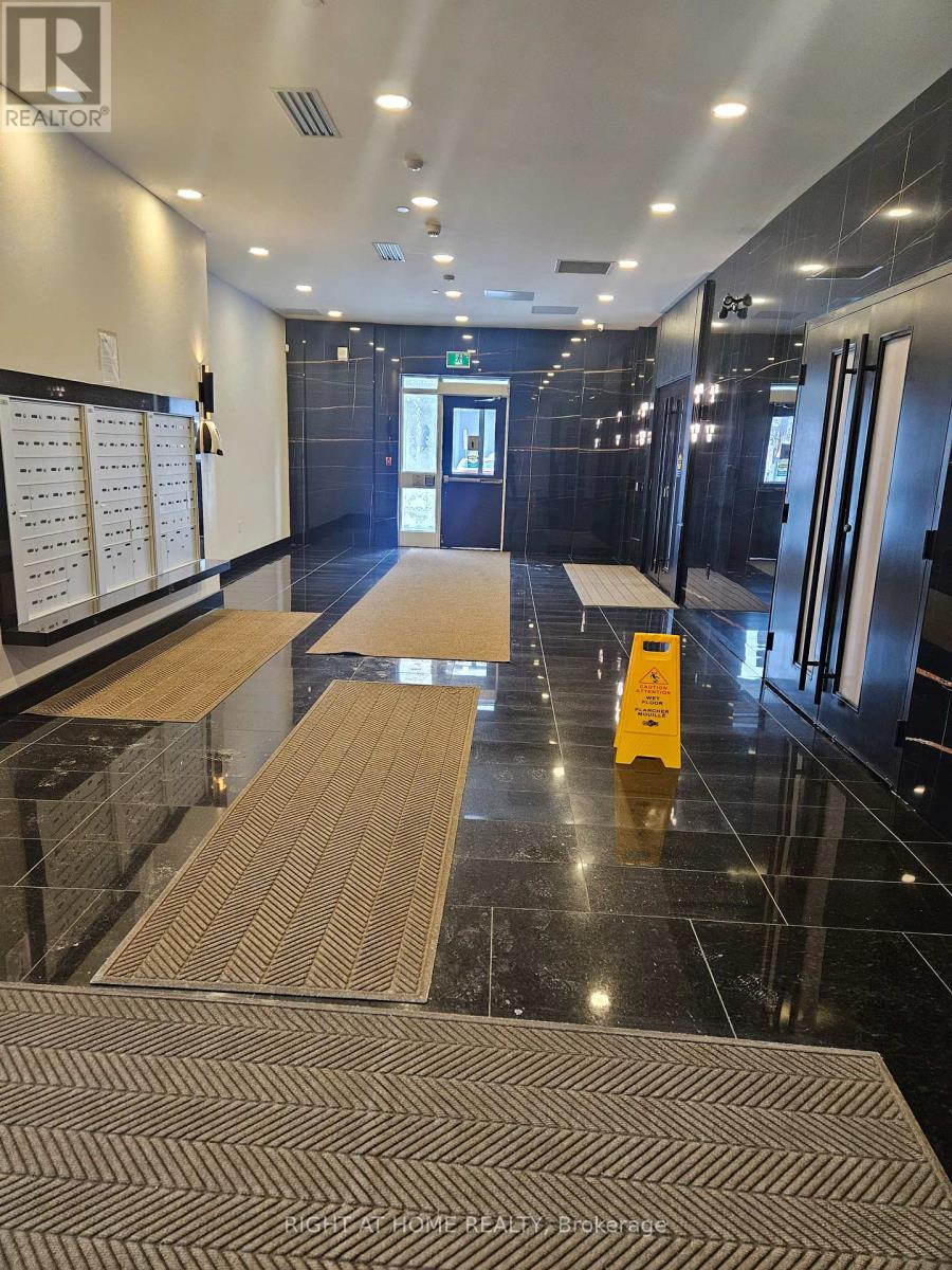 1021 - 118 King Street E, Hamilton (Beasley), Ontario  L8N 1A8 - Photo 20 - X12827082