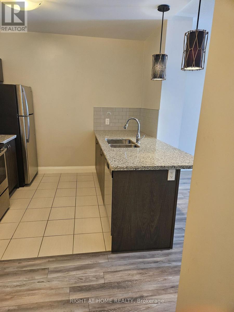 1021 - 118 King Street E, Hamilton (Beasley), Ontario  L8N 1A8 - Photo 5 - X12827082