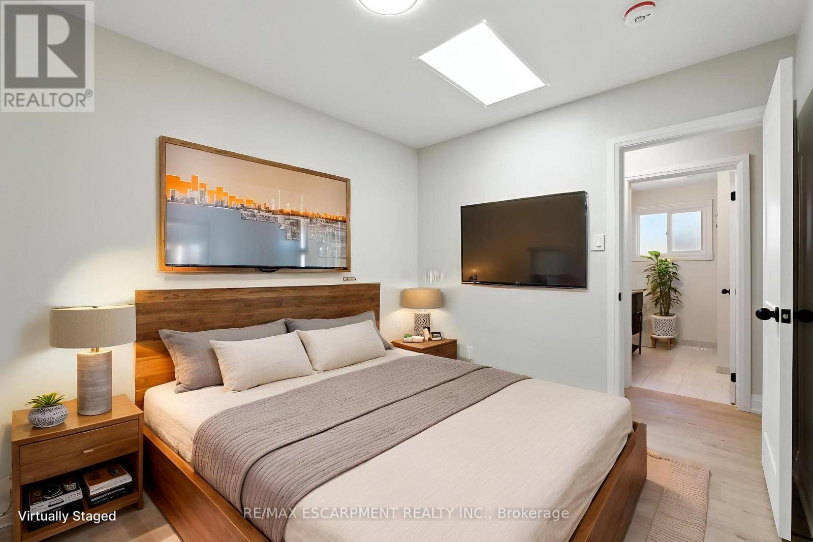 929 Upper Ottawa Street, Hamilton, Ontario  L8T 3V6 - Photo 11 - X12827096