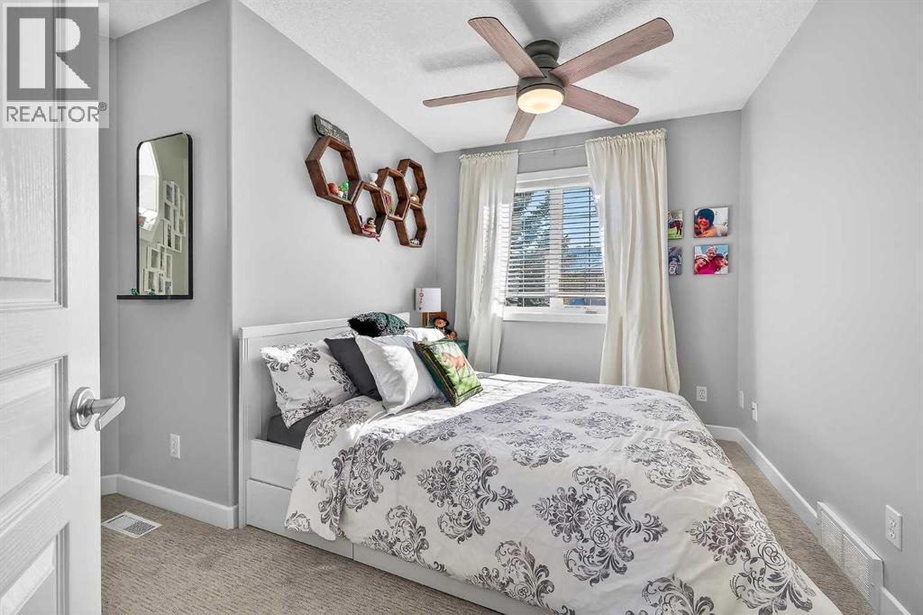 32 Prominence Park Sw, Calgary, Alberta  T3H 4K8 - Photo 16 - A2289088