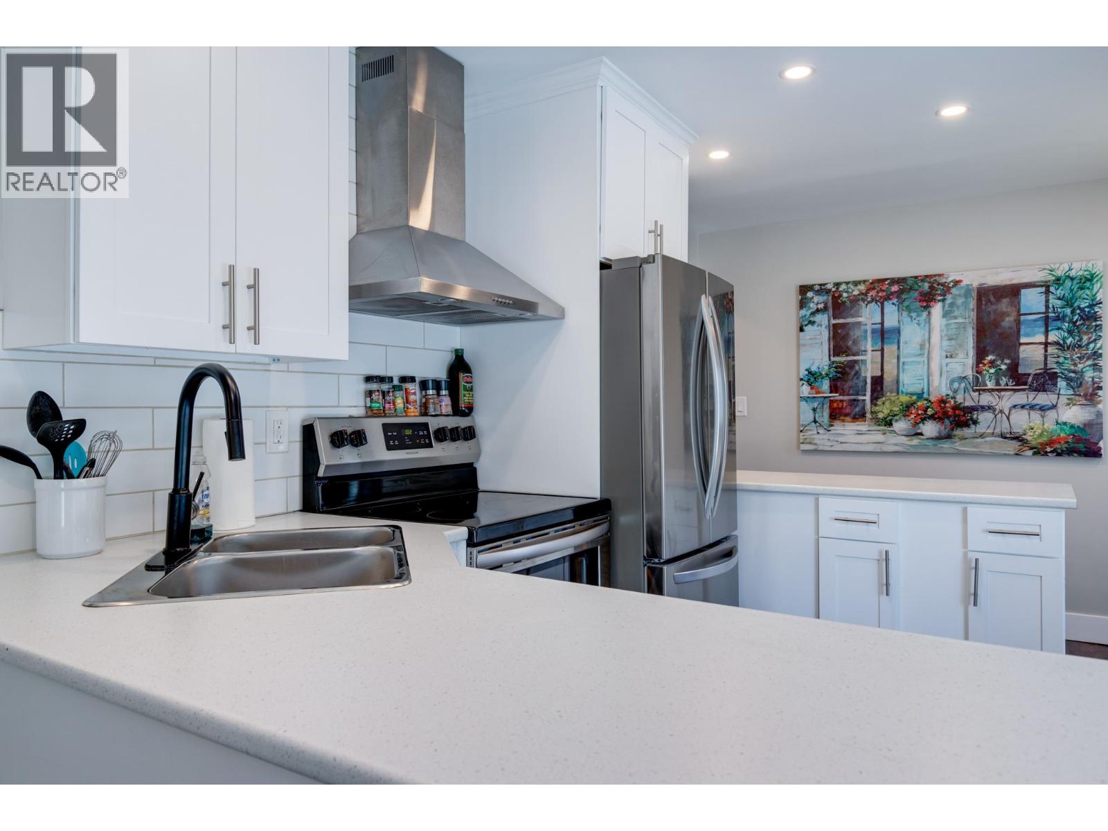 966 20th Avenue, Prince George, British Columbia  V2L 4A3 - Photo 4 - R3094150