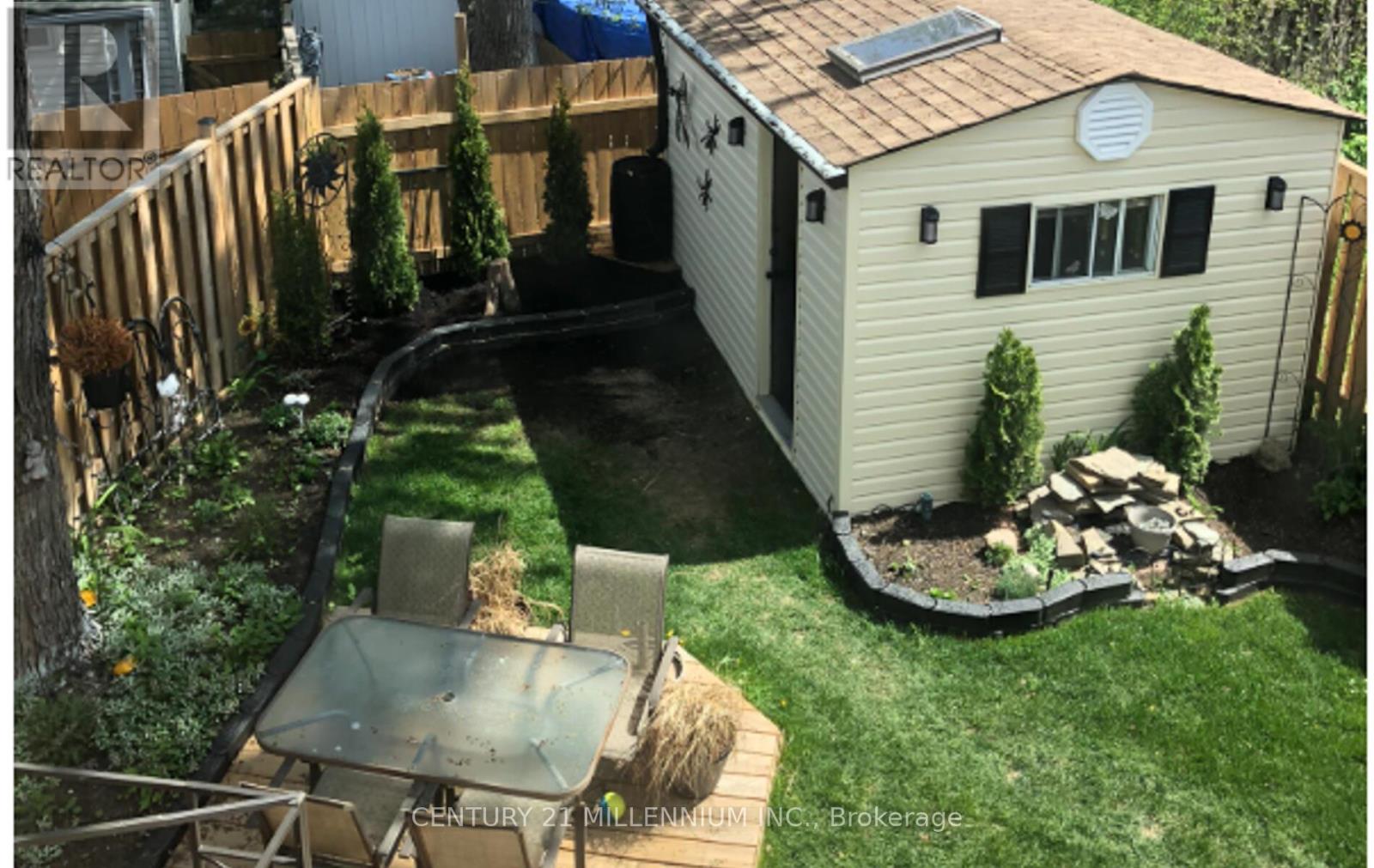 4 Heatherside Court, Brampton, Ontario  L6S 1N9 - Photo 35 - W12804026