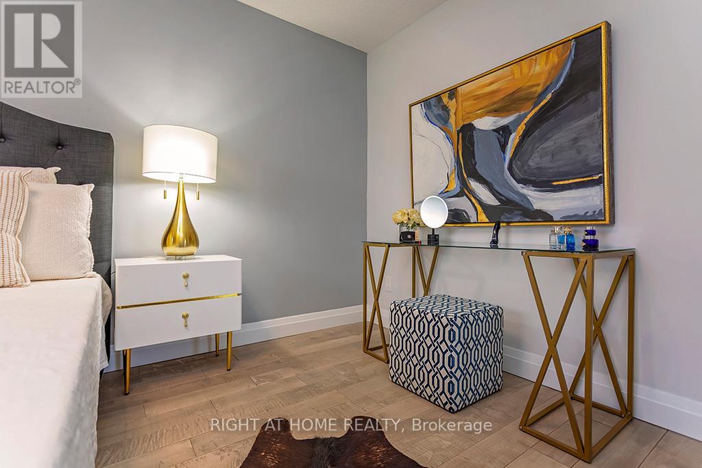 2814 Windjammer Road, Mississauga, Ontario  L5L 1T7 - Photo 15 - W12826670