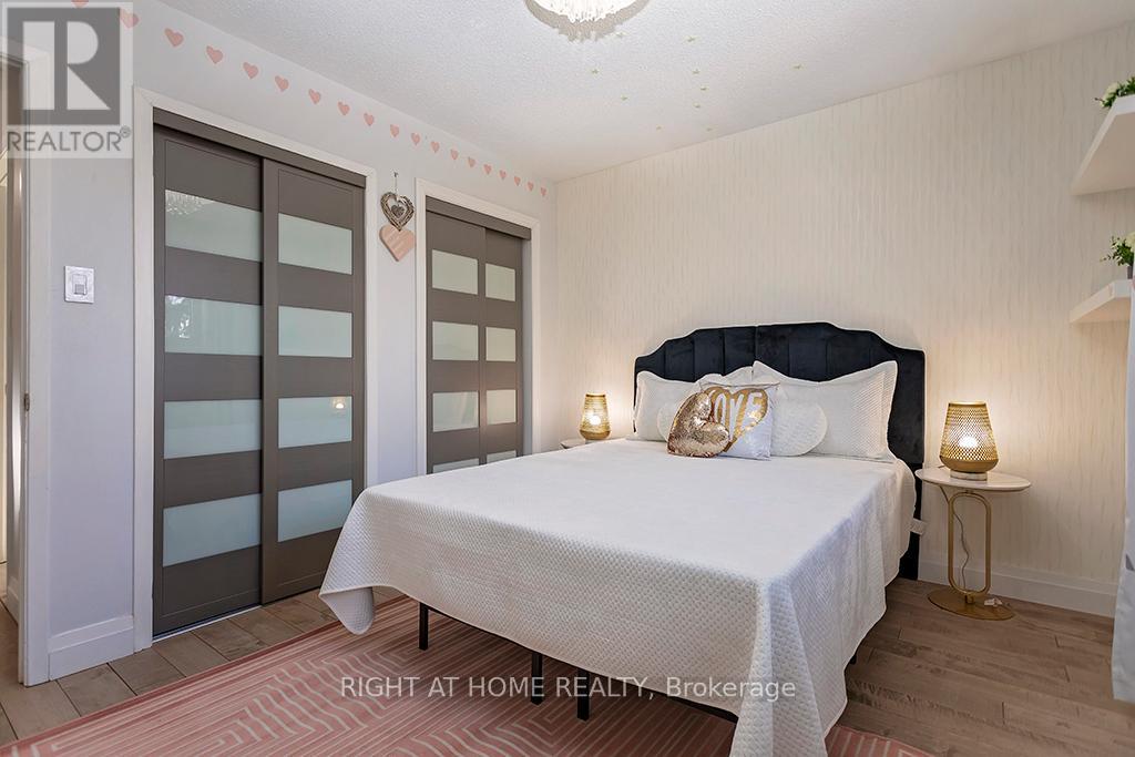 2814 Windjammer Road, Mississauga, Ontario  L5L 1T7 - Photo 24 - W12826670