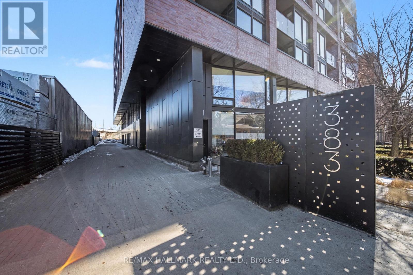 609 - 383 Sorauren Avenue, Toronto, Ontario  M6R 0A4 - Photo 35 - W12825608