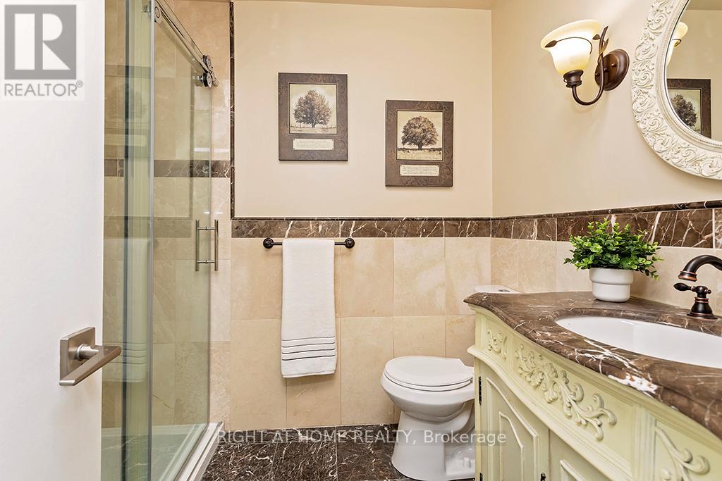 2814 Windjammer Road, Mississauga, Ontario  L5L 1T7 - Photo 33 - W12826670