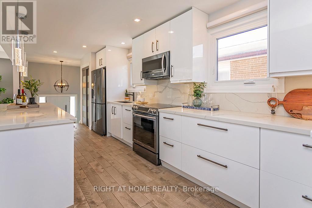 2814 Windjammer Road, Mississauga, Ontario  L5L 1T7 - Photo 8 - W12826670