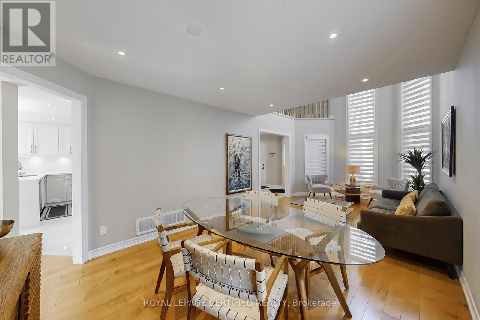 3898 Parkgate Drive, Mississauga, Ontario  L5N 7B4 - Photo 13 - W12826694