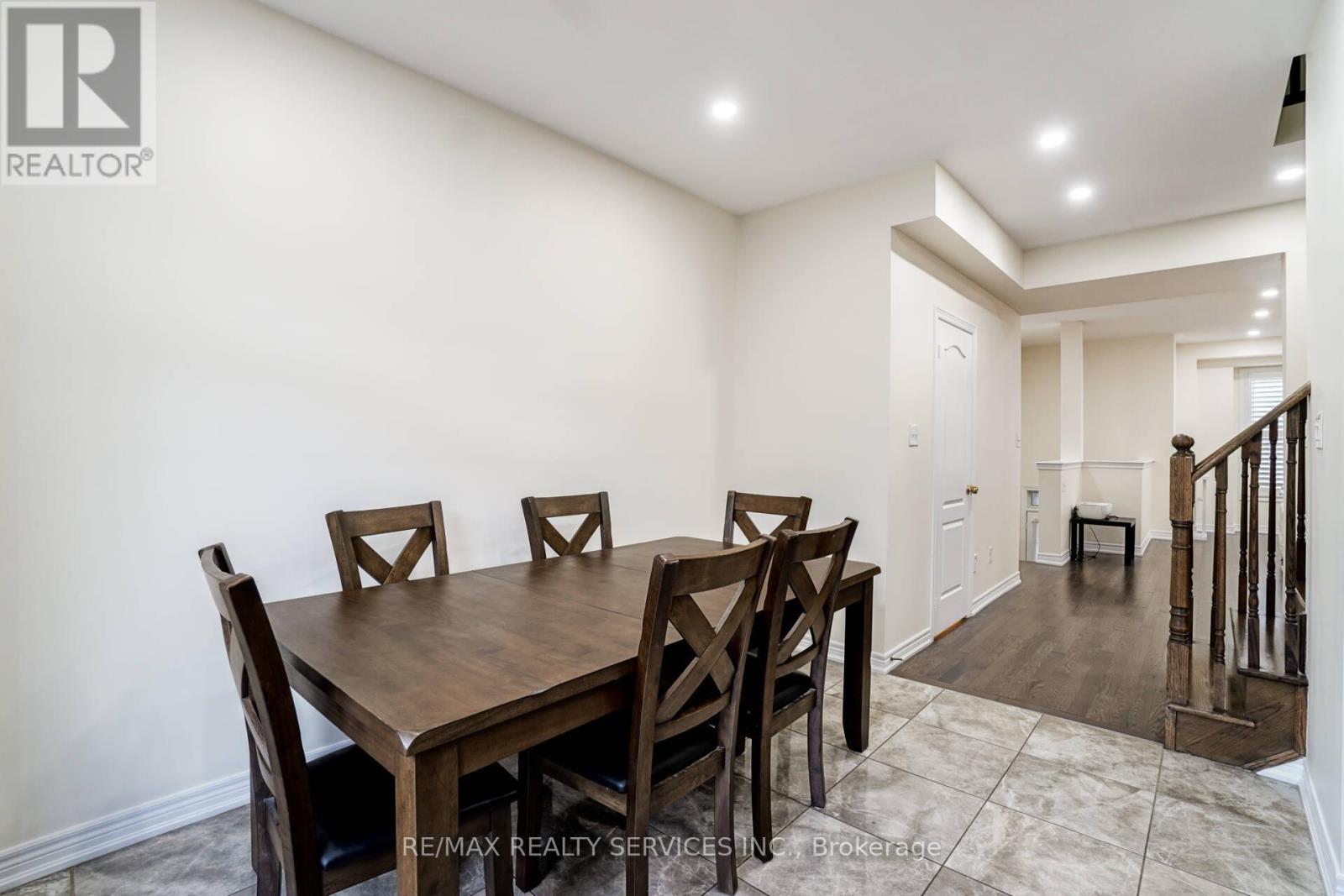 49 Sea Drifter Crescent, Brampton (Bram East), Ontario  L6P 4B1 - Photo 10 - W12826860