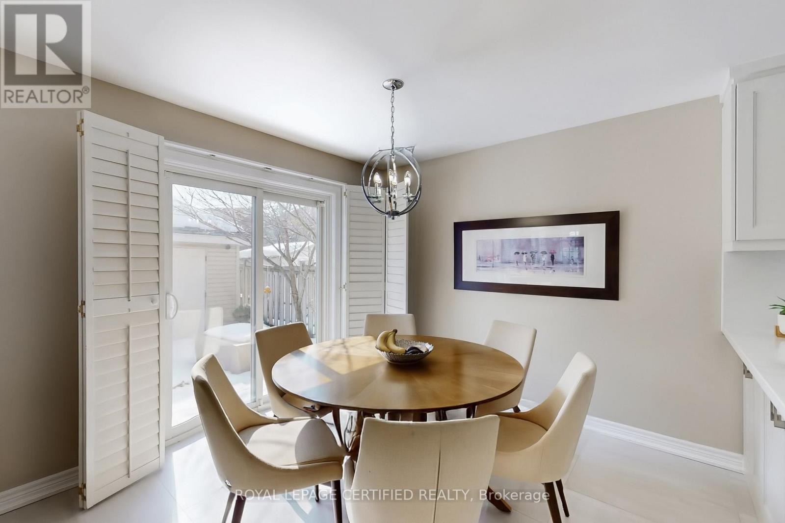 3898 Parkgate Drive, Mississauga, Ontario  L5N 7B4 - Photo 22 - W12826694