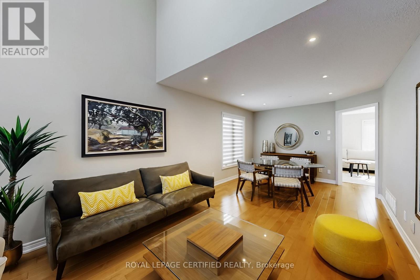 3898 Parkgate Drive, Mississauga, Ontario  L5N 7B4 - Photo 9 - W12826694