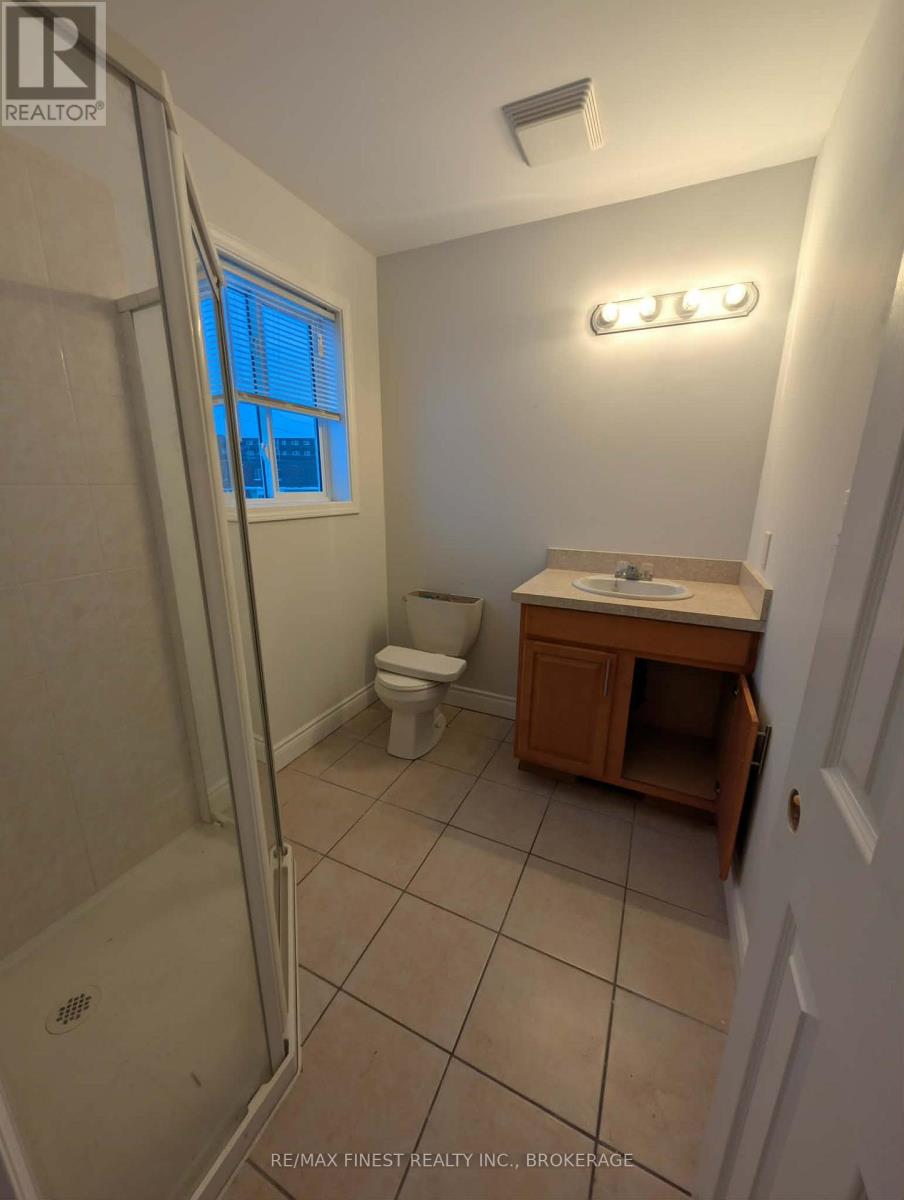 251 Conacher Drive, Kingston (Rideau), Ontario  K7K 7J9 - Photo 13 - X12827062