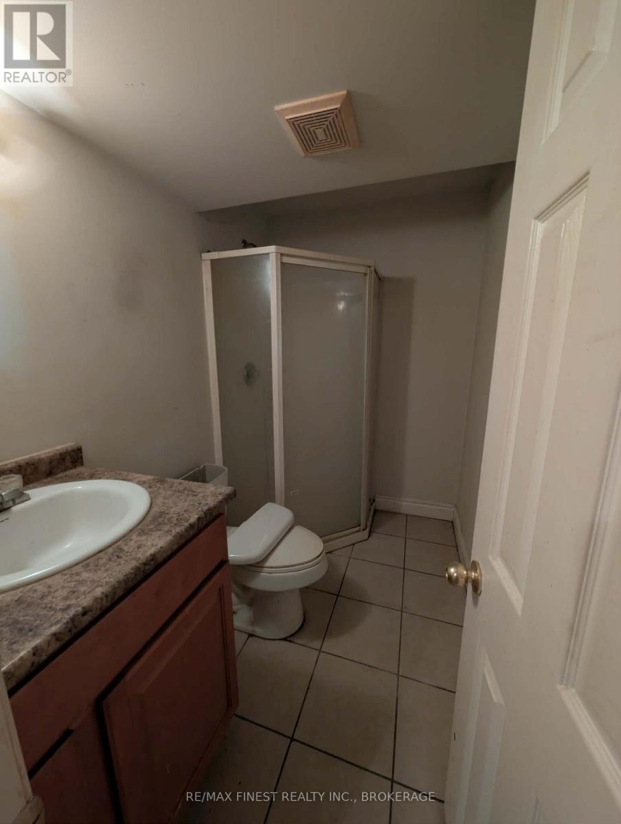 251 Conacher Drive, Kingston (Rideau), Ontario  K7K 7J9 - Photo 16 - X12827062