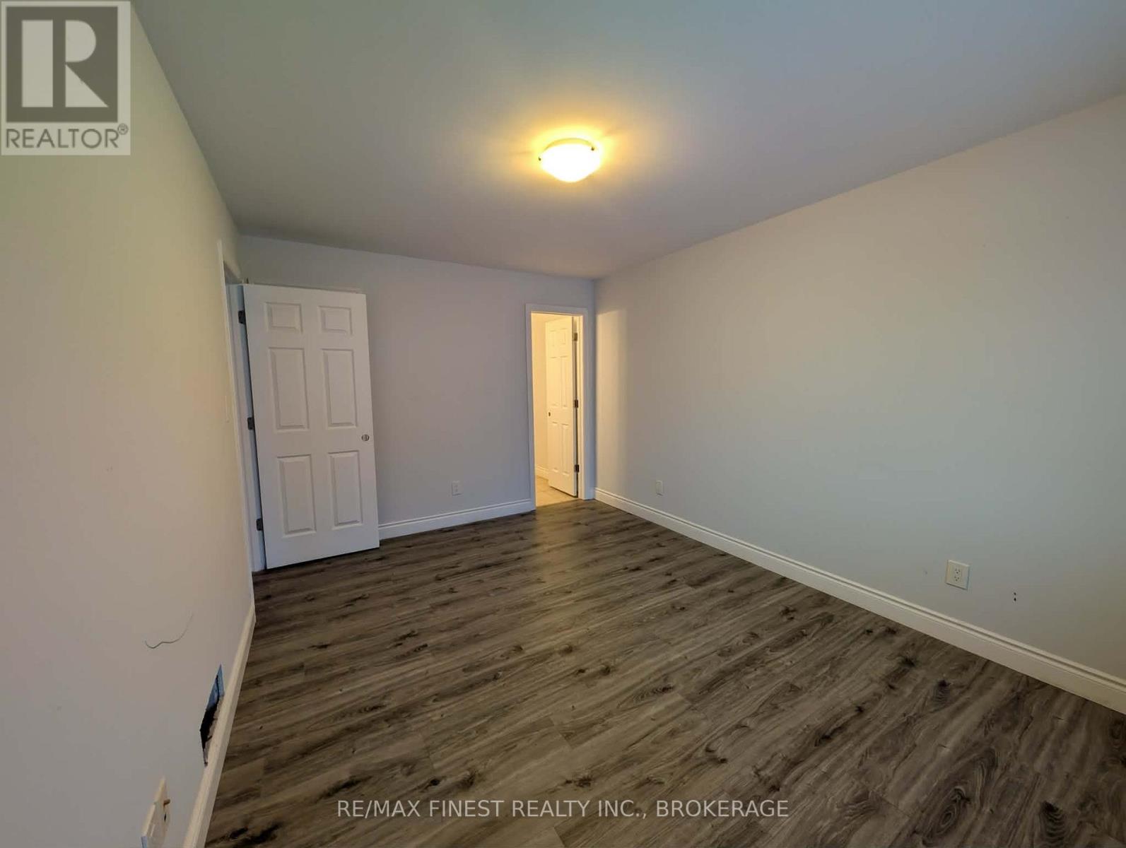 251 Conacher Drive, Kingston (Rideau), Ontario  K7K 7J9 - Photo 9 - X12827062