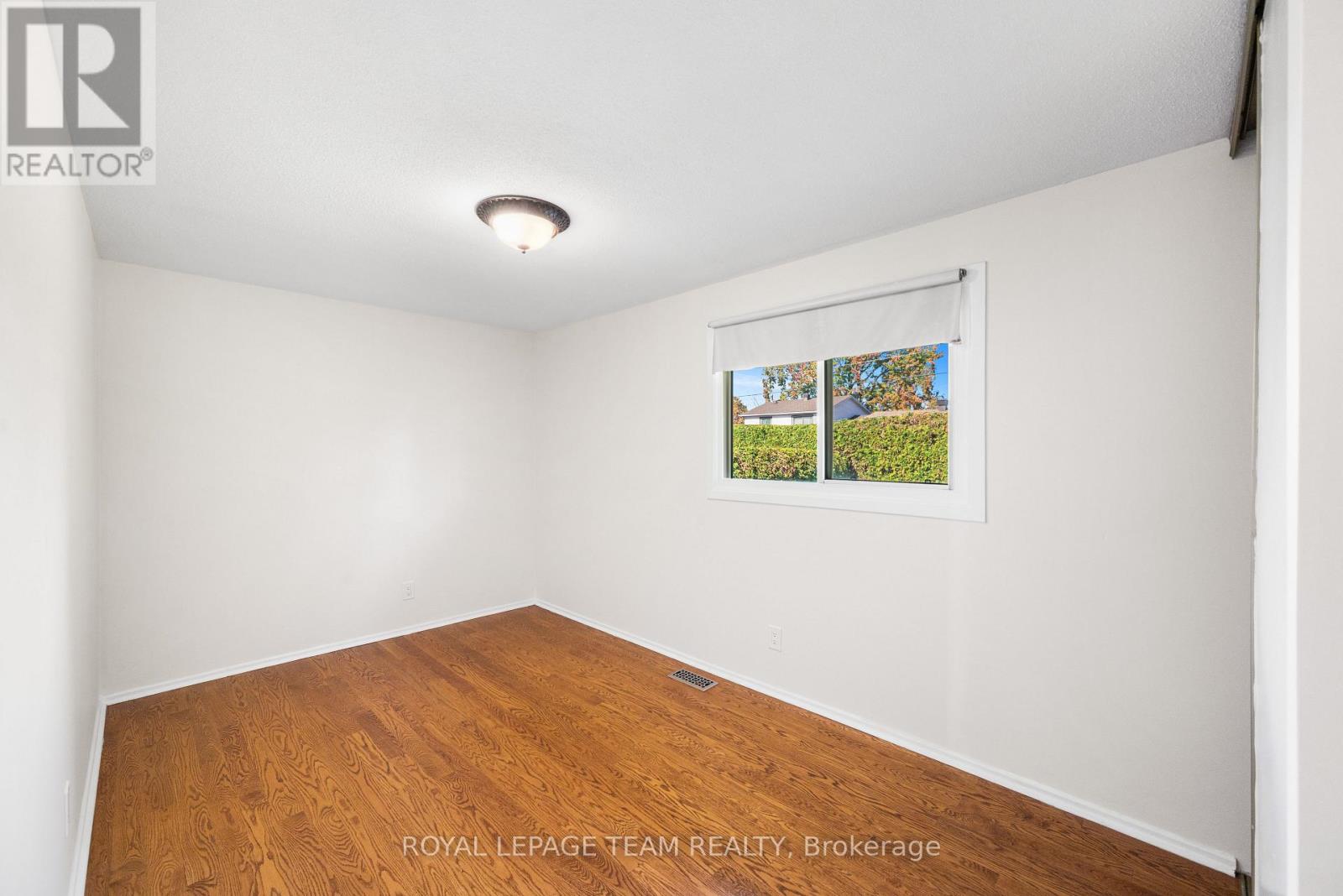 47 Kidgrove Gardens, Ottawa, Ontario  K2G 3W7 - Photo 20 - X12771706