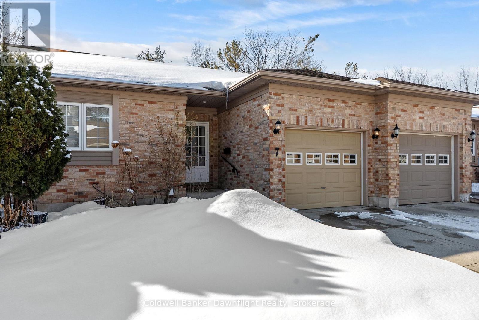 7 Brookside Place, South Huron, Ontario N0M 1S2 - Photo 41 - X12827192