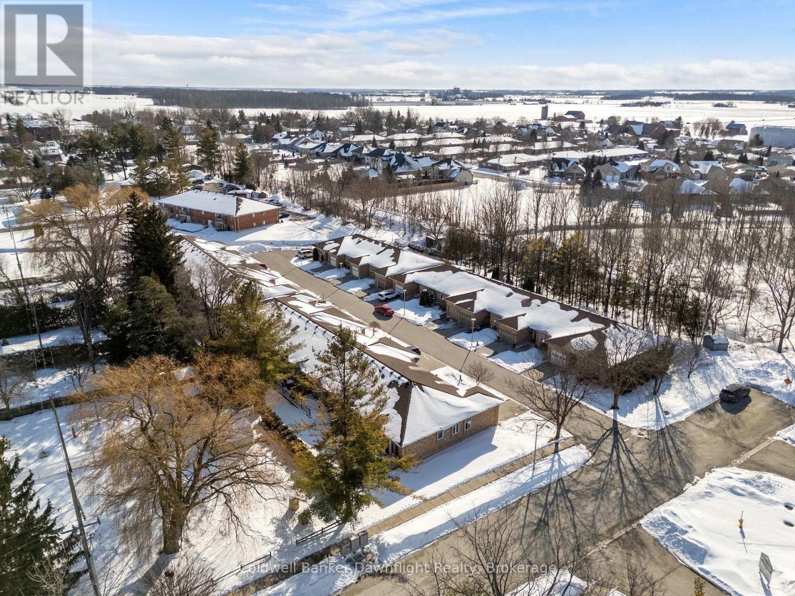 7 Brookside Place, South Huron, Ontario N0M 1S2 - Photo 43 - X12827192