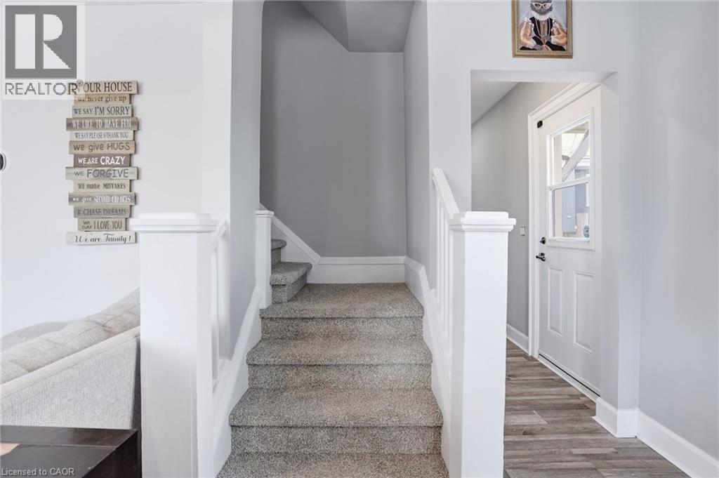 31 Spencer Street, Welland, Ontario  L3B 3W1 - Photo 11 - 40807837