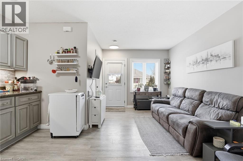 31 Spencer Street, Welland, Ontario  L3B 3W1 - Photo 24 - 40807837