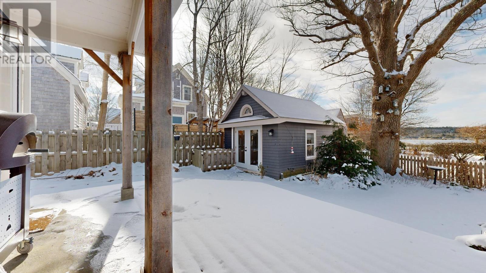 13 John Street, Shelburne, Nova Scotia  B0T 1W0 - Photo 7 - 202529622