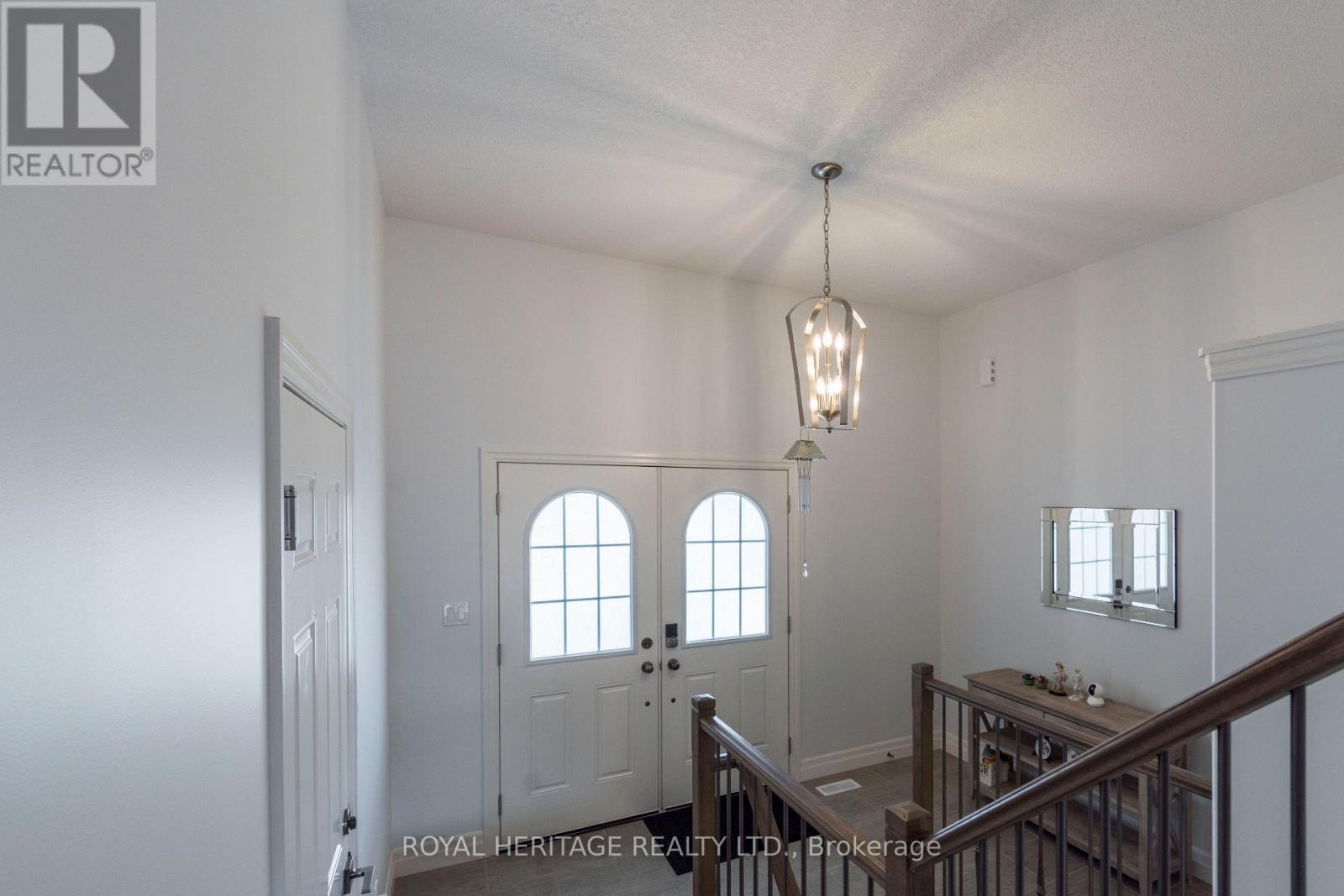 151 Rollins Drive, Belleville (Belleville Ward), Ontario  K8N 4J8 - Photo 5 - X12827176