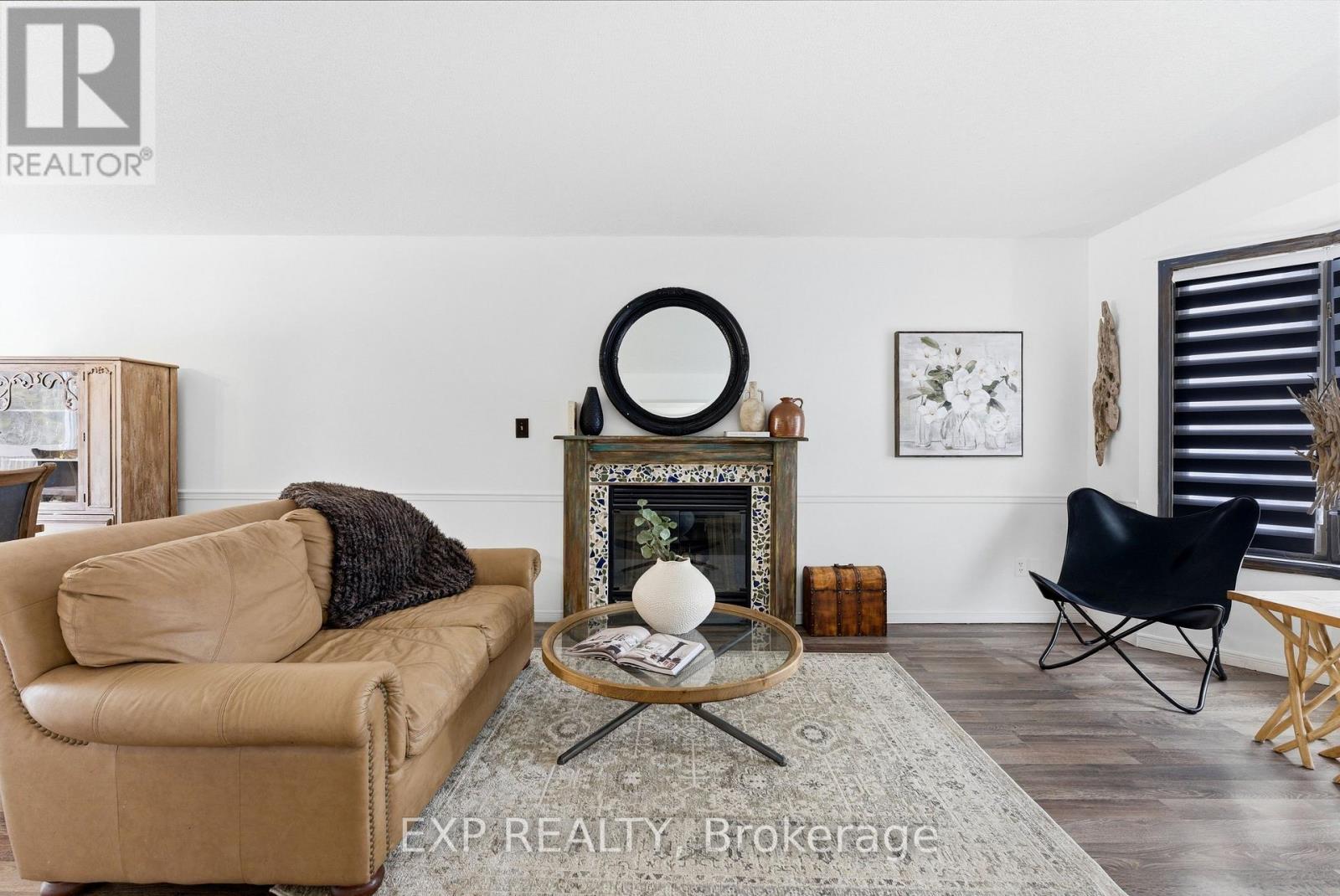 39 Sherwood Crescent, Belleville, Ontario  K8P 5G2 - Photo 11 - X12827232