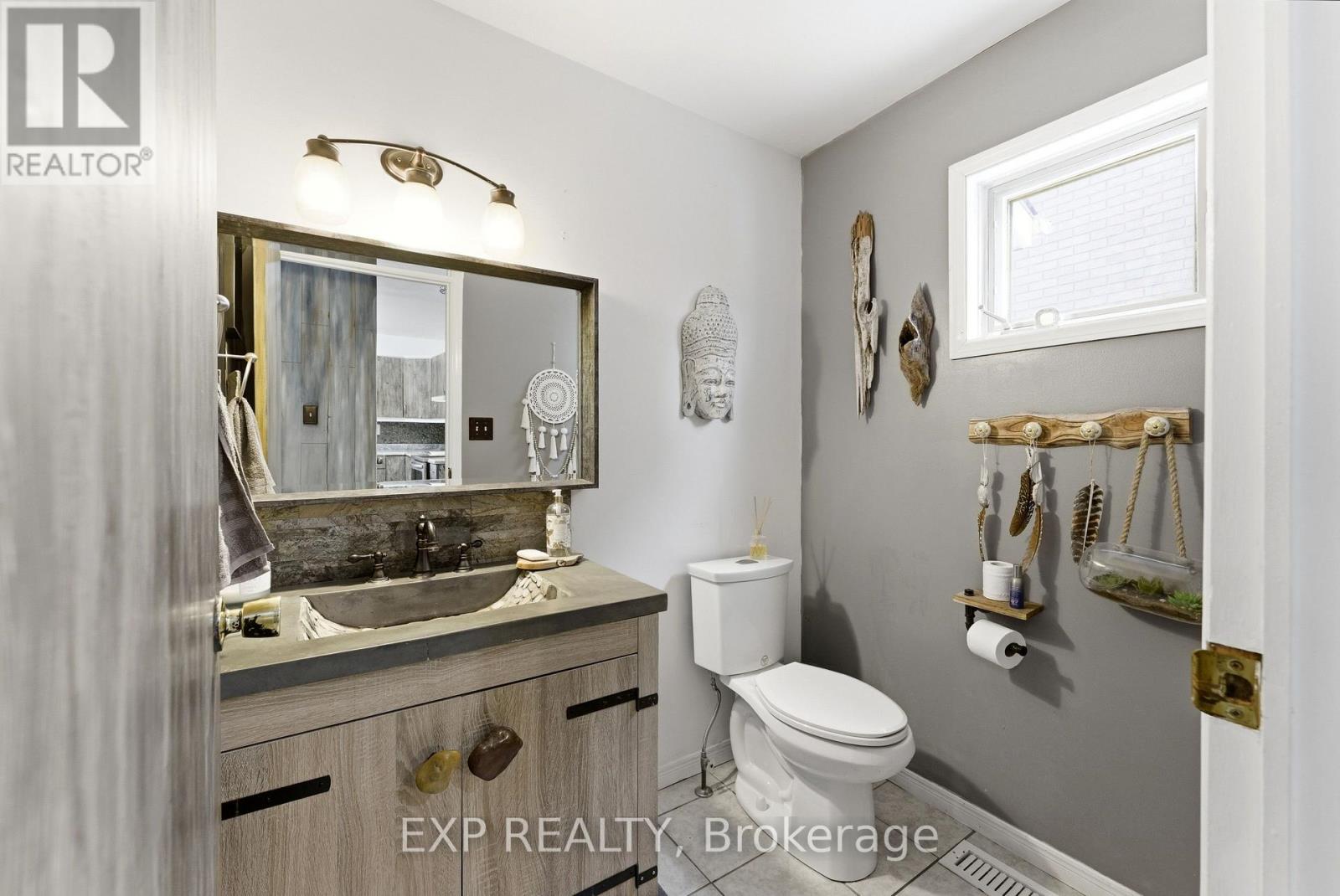 39 Sherwood Crescent, Belleville, Ontario  K8P 5G2 - Photo 17 - X12827232