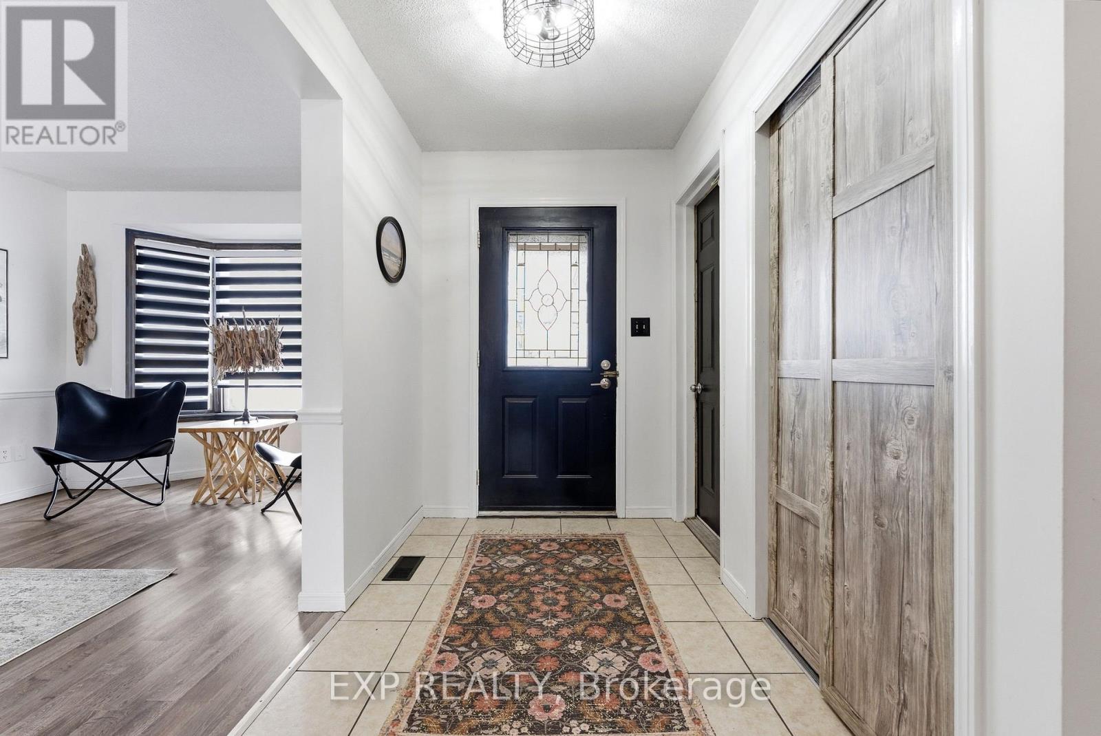 39 Sherwood Crescent, Belleville, Ontario  K8P 5G2 - Photo 5 - X12827232