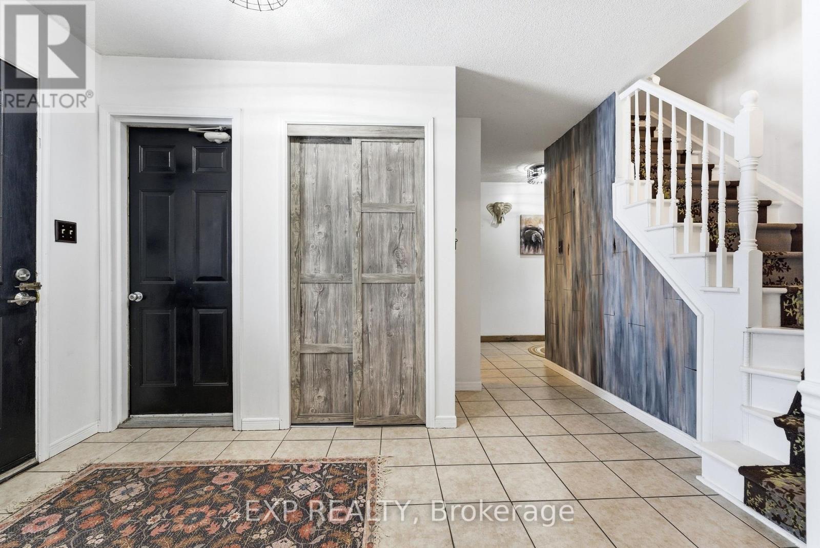 39 Sherwood Crescent, Belleville, Ontario  K8P 5G2 - Photo 6 - X12827232