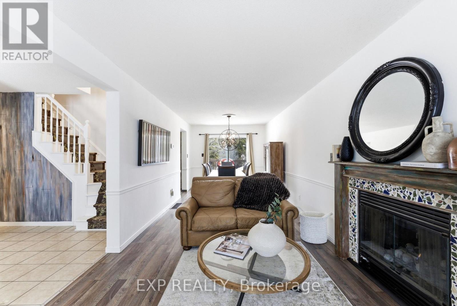 39 Sherwood Crescent, Belleville, Ontario  K8P 5G2 - Photo 8 - X12827232