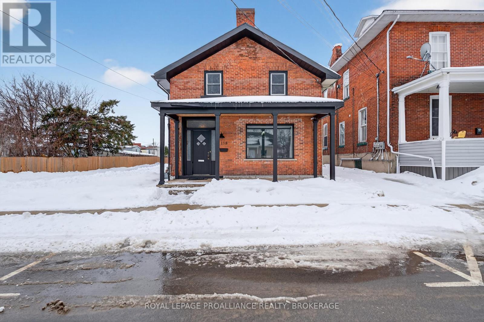 118 EAST STREET E, Greater Napanee, Ontario