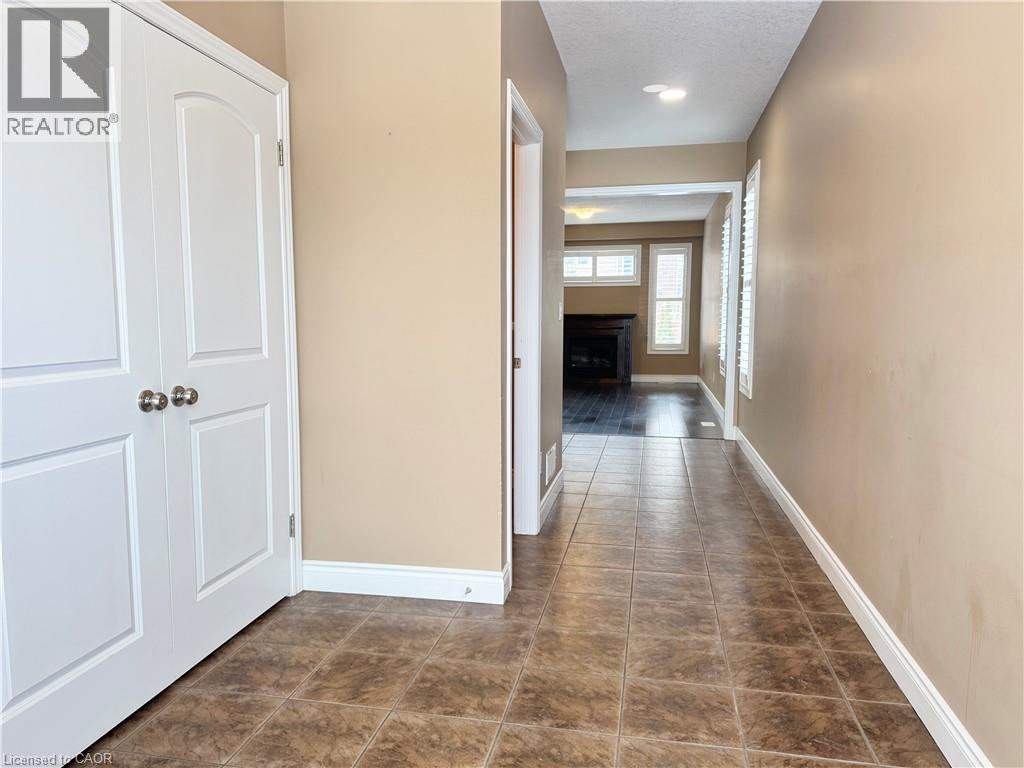 441 Twinleaf Street, Waterloo, Ontario  N2V 0B7 - Photo 5 - 40808195