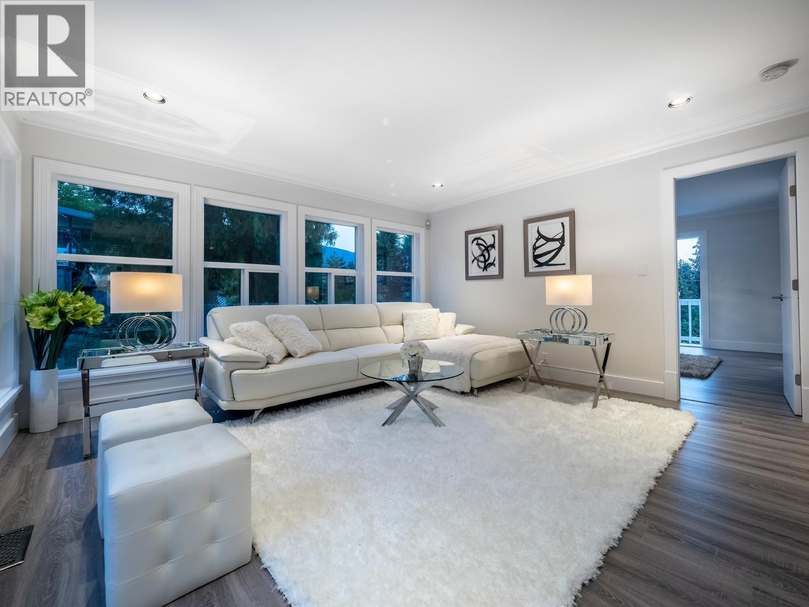 638 King Georges Way, West Vancouver, British Columbia  V7S 1S3 - Photo 5 - R3094012