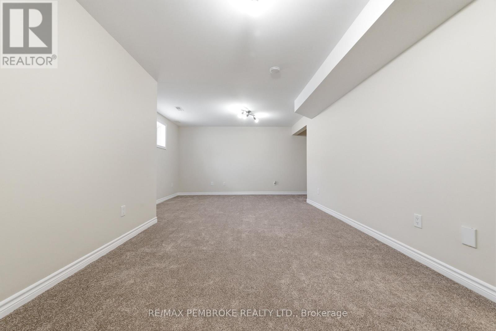 1005 Butler Boulevard, Petawawa, Ontario  K8H 0C2 - Photo 26 - X12827168