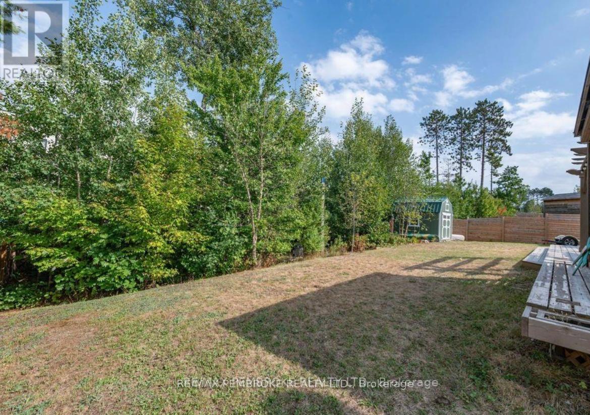 1005 Butler Boulevard, Petawawa, Ontario  K8H 0C2 - Photo 40 - X12827168