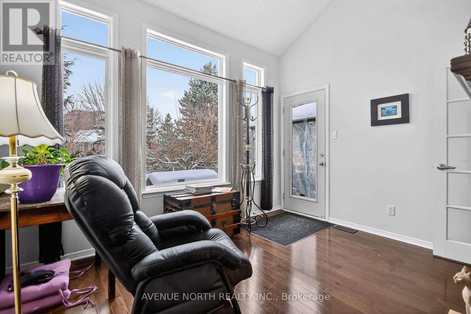 57 Macassa Circle, Ottawa, Ontario  K2T 1J8 - Photo 17 - X12827254