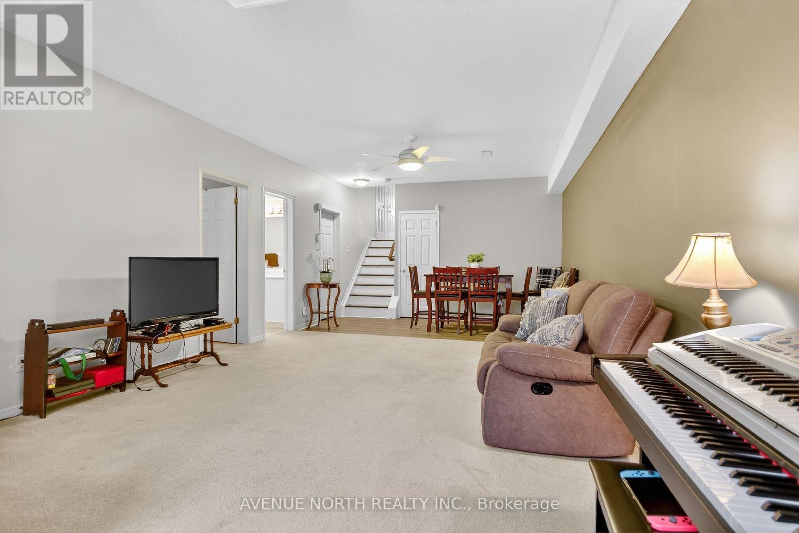 57 Macassa Circle, Ottawa, Ontario  K2T 1J8 - Photo 36 - X12827254