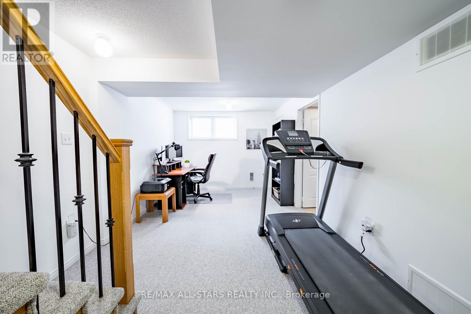 280 Sandale Road, Whitchurch-Stouffville, Ontario  L4A 0Y4 - Photo 33 - N12826986