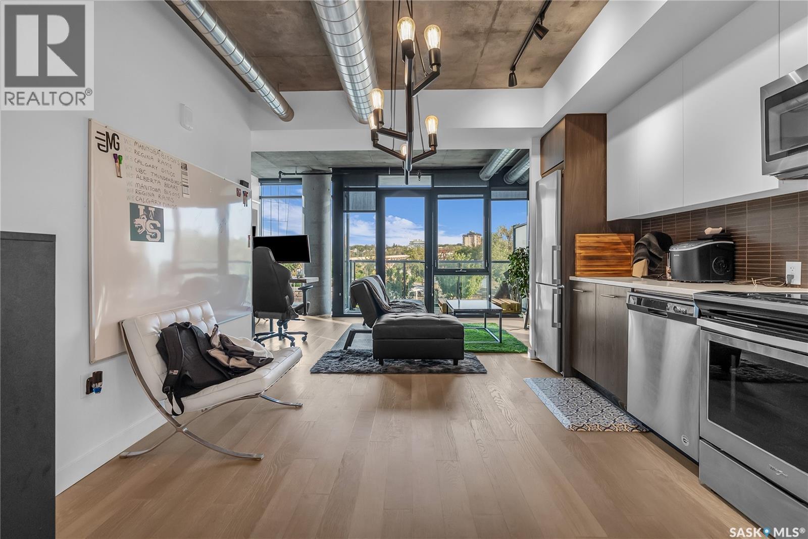 205 490 2nd Avenue S, Saskatoon, Saskatchewan   - Photo 6 - SK024213