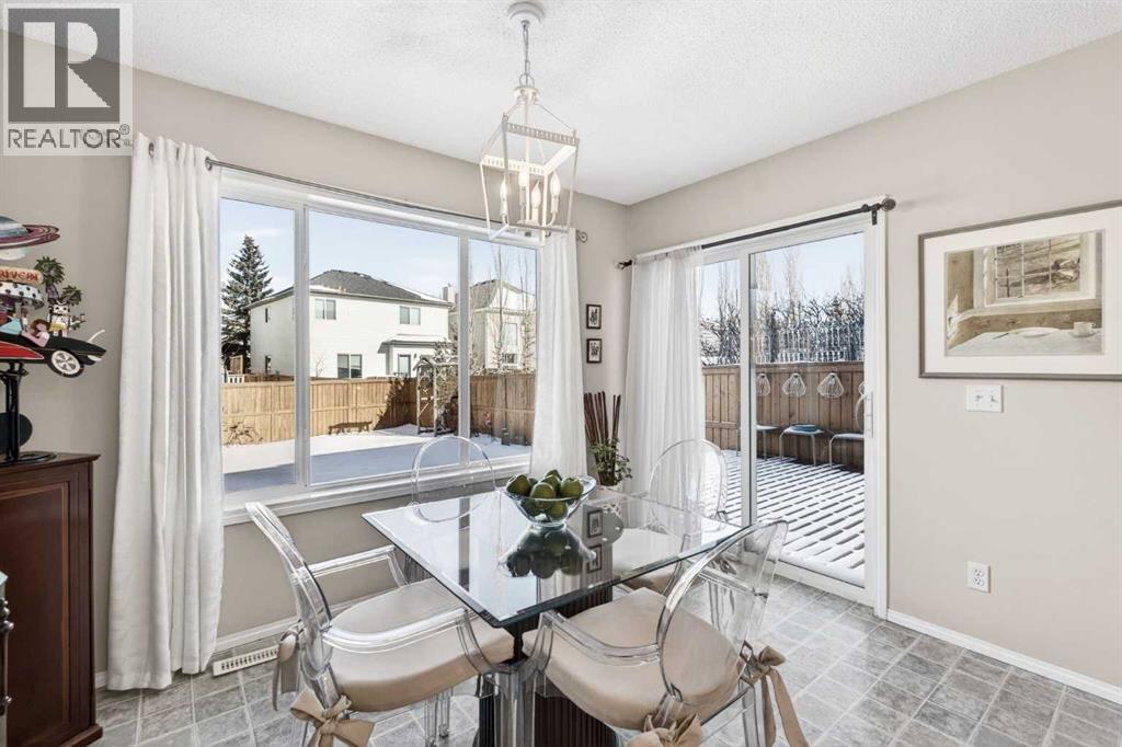 10 Cougar Ridge Bay Sw, Calgary, Alberta  T3H 4X6 - Photo 11 - A2288492