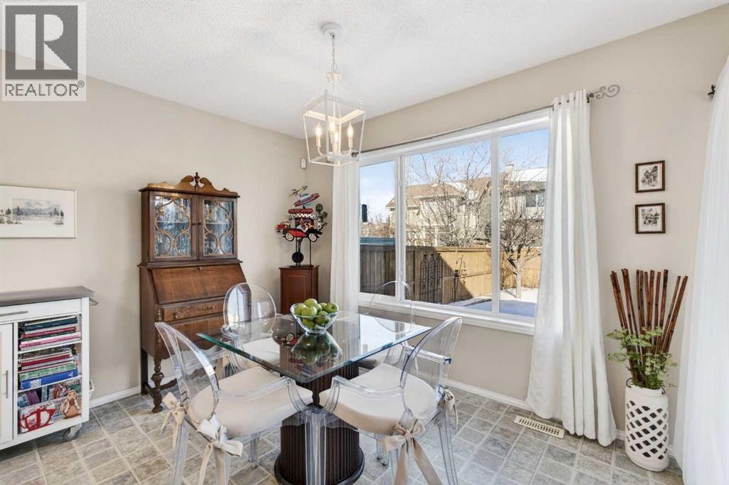 10 Cougar Ridge Bay Sw, Calgary, Alberta  T3H 4X6 - Photo 12 - A2288492