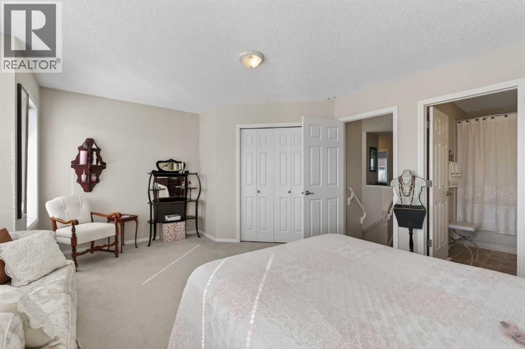 10 Cougar Ridge Bay Sw, Calgary, Alberta  T3H 4X6 - Photo 22 - A2288492